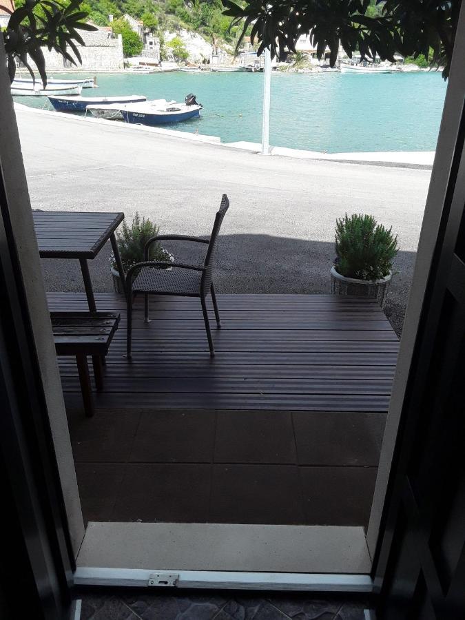 Holiday Home By The Sea - Nina & Kate Ston Esterno foto