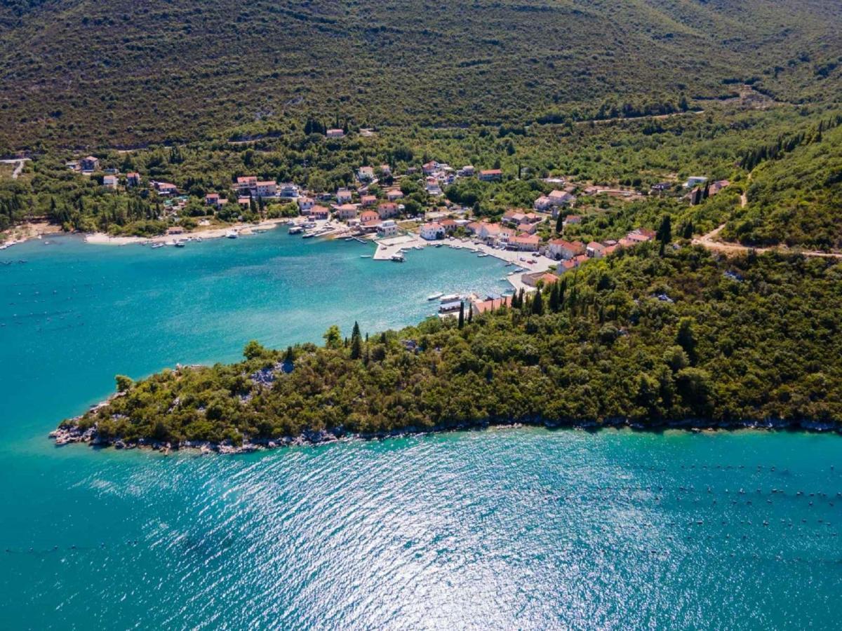 Holiday Home By The Sea - Nina & Kate Ston Esterno foto
